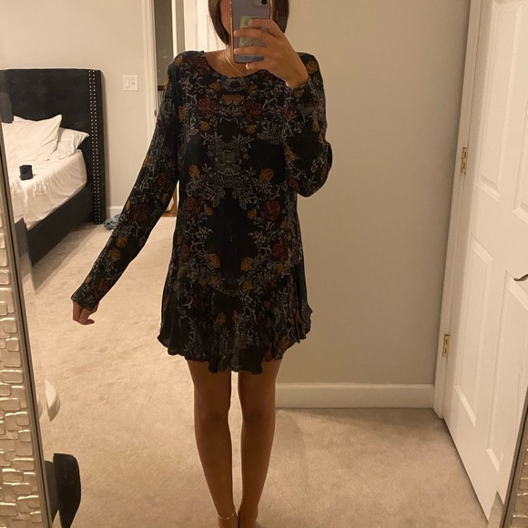 Free People Open Back Flowy dress - Picture 5 of 6